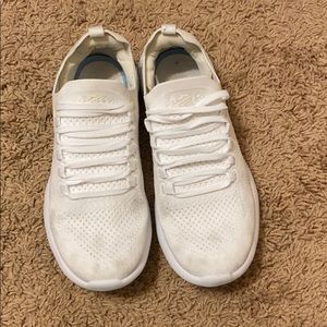 APL Sneakers Women's TechLoom Breeze